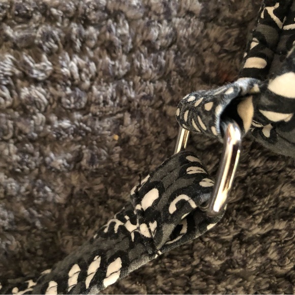 Beautiful Vera Bradley and Belle Taylor purses… just in time for everything! - Picture 11 of 12